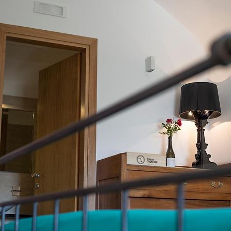 Vila Palazzo Tronconi Arce Exteriér fotografie