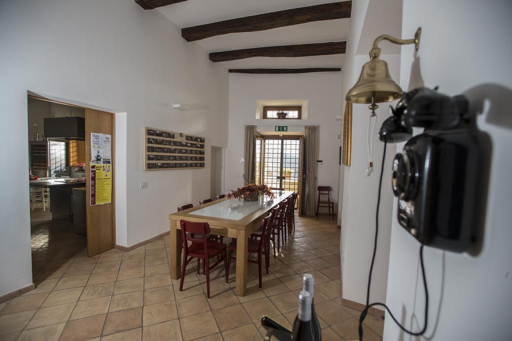 Vila Palazzo Tronconi Arce Exteriér fotografie
