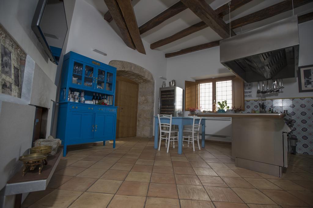 Vila Palazzo Tronconi Arce Exteriér fotografie