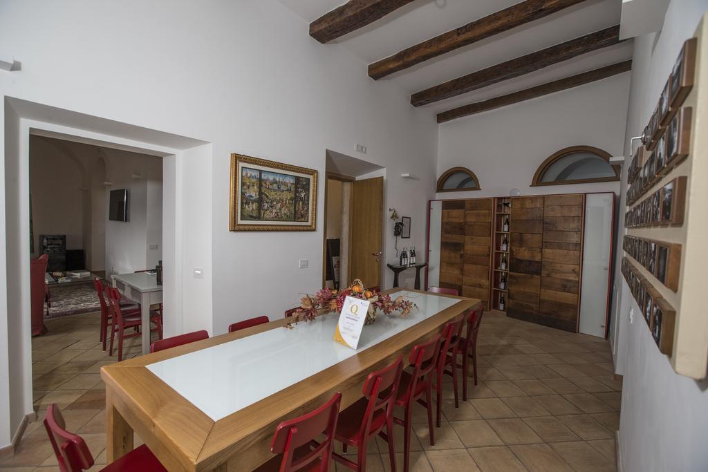 Vila Palazzo Tronconi Arce Exteriér fotografie